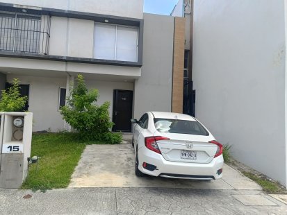 CASA en RENTA en FRACC. LAS COLINAS, Xalapa